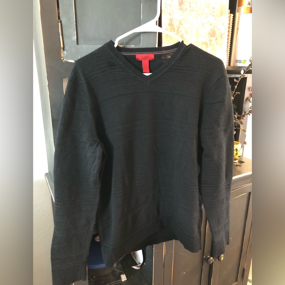 Men’s black Alfani slim fit lightweight sweater sized medium - Picture 1 of 8